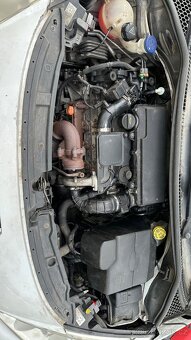 Peugeot 207 1.4 hdi - 10