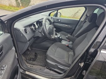 Peugeot 5008 7 míst - 10