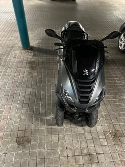 Peugeot Metropolis 400 GT - 10