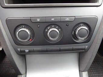 Škoda Octavia 1.6 MPI r.v.2011 (75 kw) serviska - 10