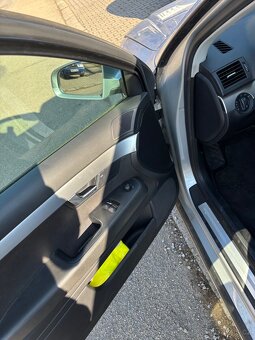 Audi A4 B7 2008 2.0tdi 103kw Avant automat - 10