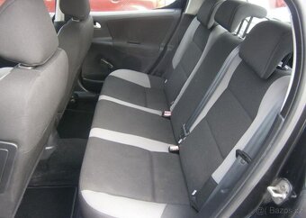 Peugeot 207 1.4i 70kw,klima benzín manuál 70 kw - 10