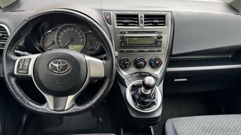 Toyota Verso-S, 1,3VVT-i 73kW, klima - 10