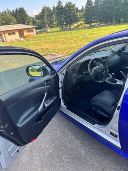 Lexus IS250, V6, RWD, rok 2009 - 10