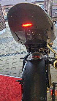 Okruhovka Suzuki GSX-R 750 - 10