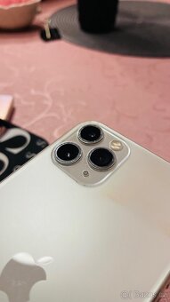 Prodám iPhone 11pro 256gb - 10