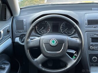 Škoda Octavia II 2 Po Faceliftu 2011r 1.6tdi 77kw. NOVA STK - 10