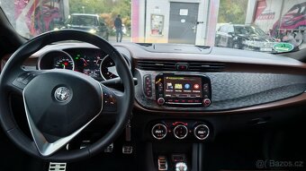 Alfa Romeo Giulietta 1.4 T-JET Lusso - 10