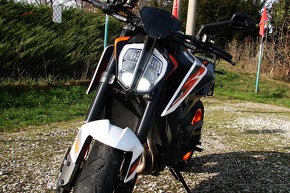 KTM 890 Duke R 121PS ČR 1. maj. v Záruce DPH - 10