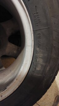 Originální Audi disky 7Jx15 H2 ET39 s pneumatikami Bridgesto - 10