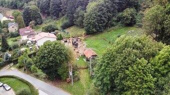 Velký stavební pozemek Jimramov - 10