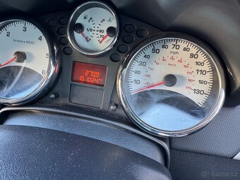 Díly z tohoto vozu Peugeot 207 cc - 10