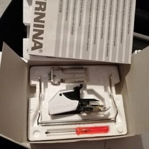 BERNINA AURORA 440 - 10