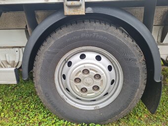Peugeot Boxer 3,0 Hdi valník s plachtou - 10