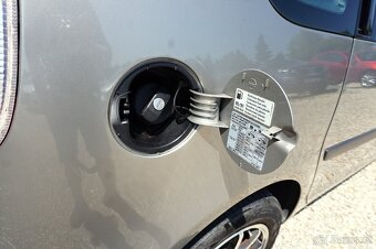 ŠKODA ROOMSTER 1,4 16V 63KW 2008 - 10
