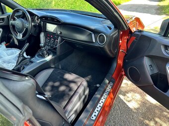 Toyota GT86 - 10