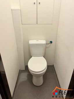 Pronájem bytu 2+1 s balkónem, 50 m², ul. Mitušova, Ostrava - - 10