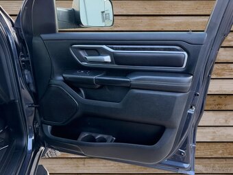 DODGE RAM 1500 HEMI OFFROAD PAKET - 10