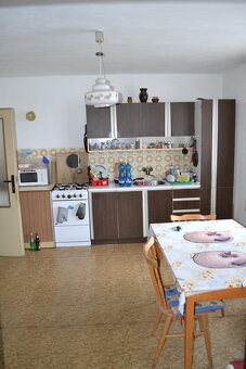 Samostatně stojící RD ve Velké Losenici - 10