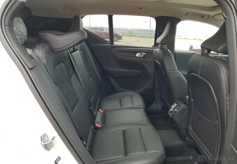 Volvo XC 40 T5 AWD Momentum - 10