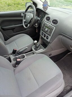 Prodám Ford Focus 1,6 benzín, 74kw, r.v. 6/2005 - 10