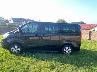 Ford tranzit turneo custom titánium 2,2 TDI 114 kW - 10