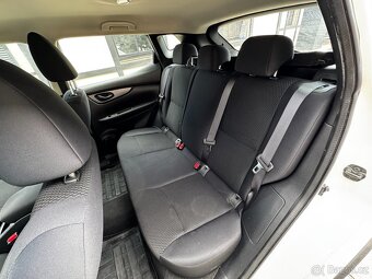 Nissan Qashqai 1.5 dCi - 10