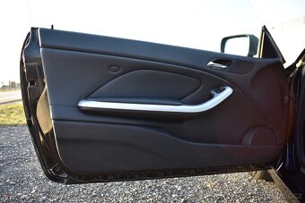 BMW e46 330i CABRIO,MANUÁL,BEZ KOROZE,NOVÁ STŘECHA,SERVIS - 10