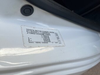 Toyota Aygo 1.0 VVT-i  najeto 43000 km - 10