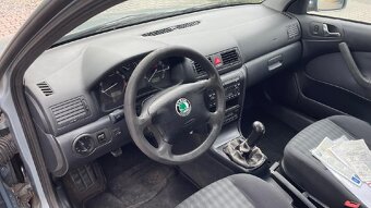 Škoda Octavia, 1.6 75 KW LPG, RV 11/2003 - 10