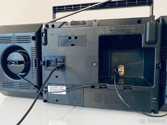 Radiomagnetofon Philips D -8483, rok 1987 - 10