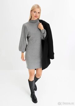 Krásné a elegantní úpletové šaty 38/40 - 10