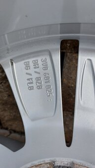 Zimní alu Kola 5x112 r17 Markab škoda Superb III - 10