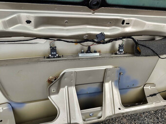 Karosářské díly Škoda Octavia II, 2 kombi 9201 - 10