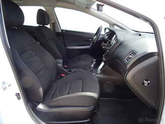 Kia Ceed 1.6GDi,99kW,1majČR,S.kniha,klima,DPH - 10
