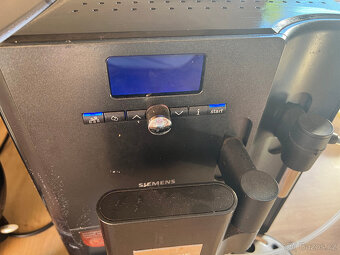 Kávovar Siemens EQ7 CTES 30 - TOP stav - 10