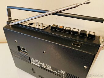Radiomagnetofon Sony CF 150, 70.léta - 10