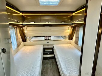 HOBBY 560UL PREMIUM 2018, Mover, Markýza, nosič kol,TV, TOP - 10