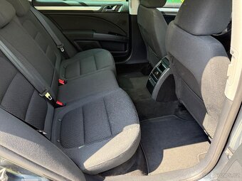 ŠKODA SUPERB KOMBI 2015 2.0TDI AMBITION PLUS - 10