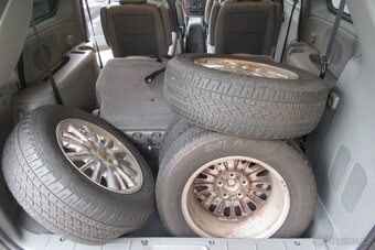 Chrysler Voyager 2.8 CRD OLEJ VE VODĚ - 10