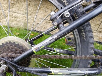 Dětské kolo - RockRider ST500 - 10