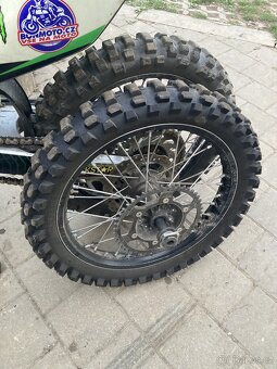 Kawasaki kxf 250 - 10