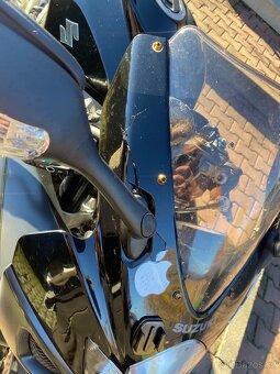 GSX-r 750 - 10