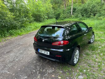 🚗 Alfa Romeo 147 1.6 88 kW TI – BOSE - 10