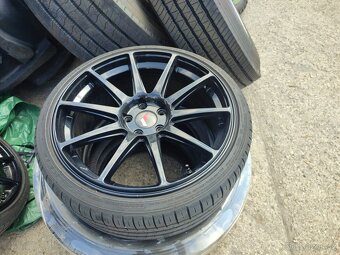 Japan racing JR11 R19 - 10