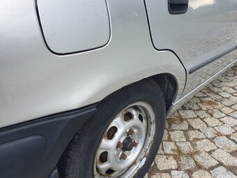 Škoda Felicia 1.6 MPI GLX - 10
