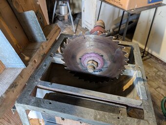 Cirkulárka 380V, hřídel se sklíčidlem - 10