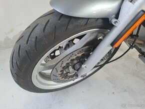 BMW R 1100 R - 10