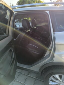 Ford Kuga - 10