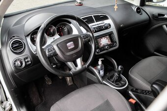 Seat Altea XL 1.6 TDI, 77kW (2013) - 10